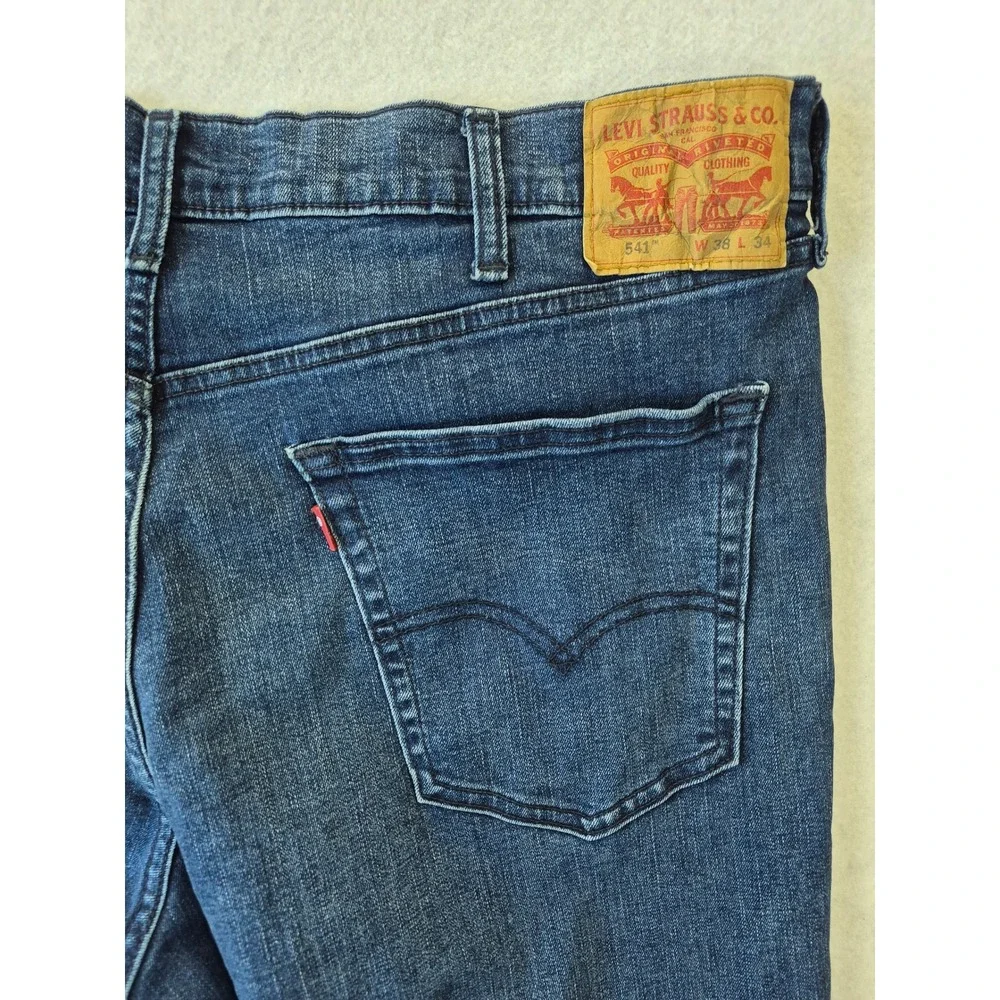 Levi\'s 541 Athletic Taper Mens Dark Wash Blue Stretch Jeans 38x34 18181-0216